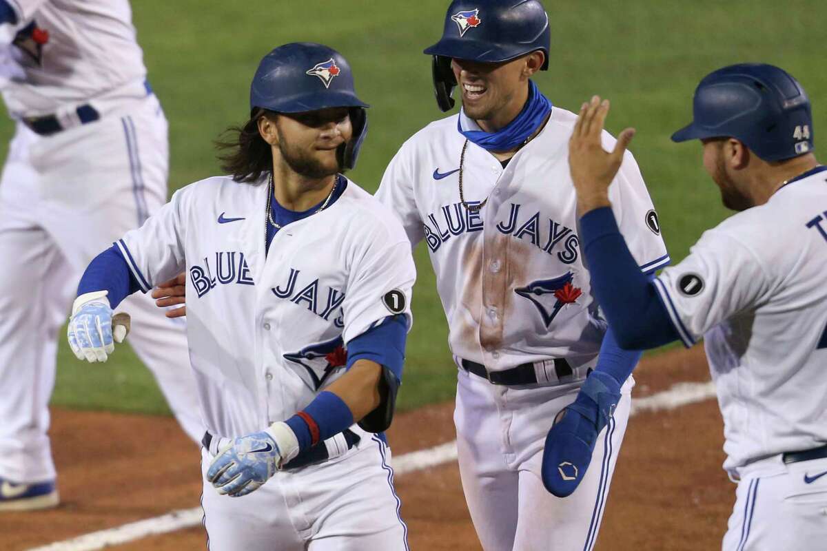 Bichette homers and Blue Jays top Royals