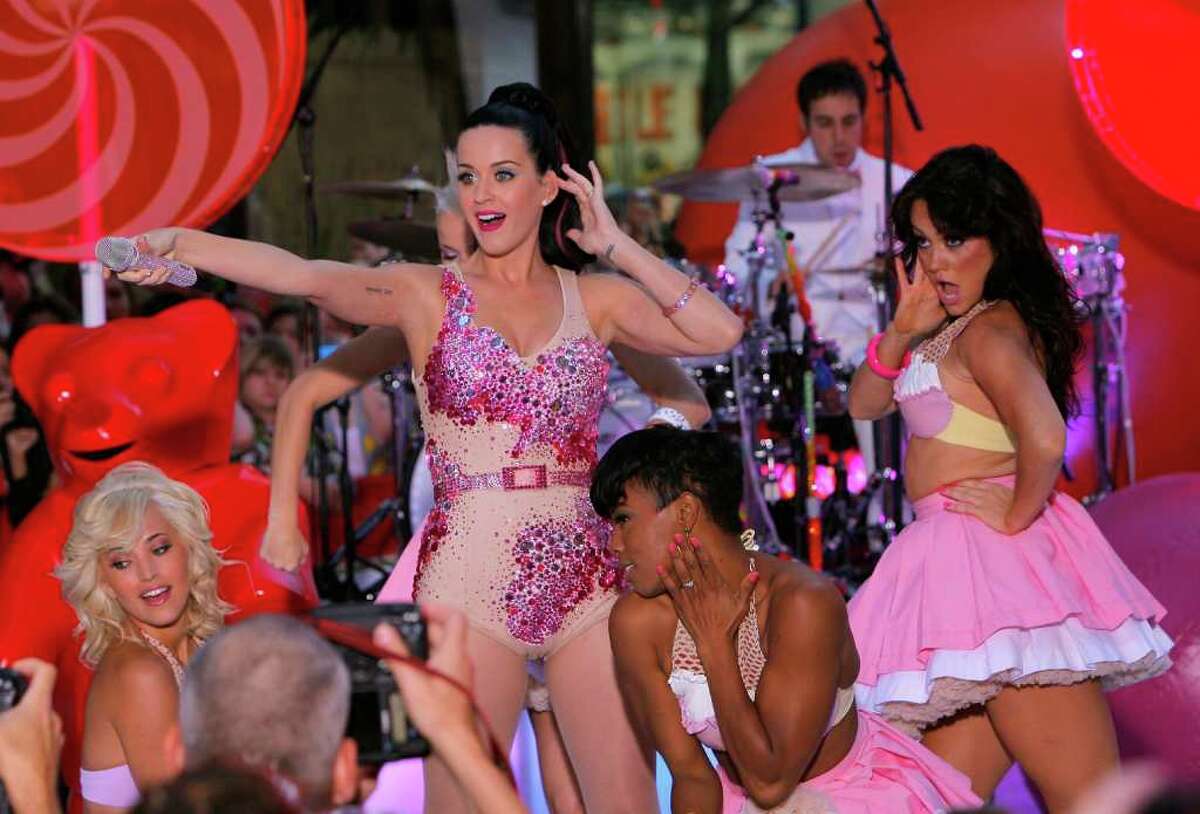 Singer Katy Perry performs on NBC's "Today" in Rockefeller Center on August 27, 2010 in New York City. (Photo by Jemal Countess/Getty Images)