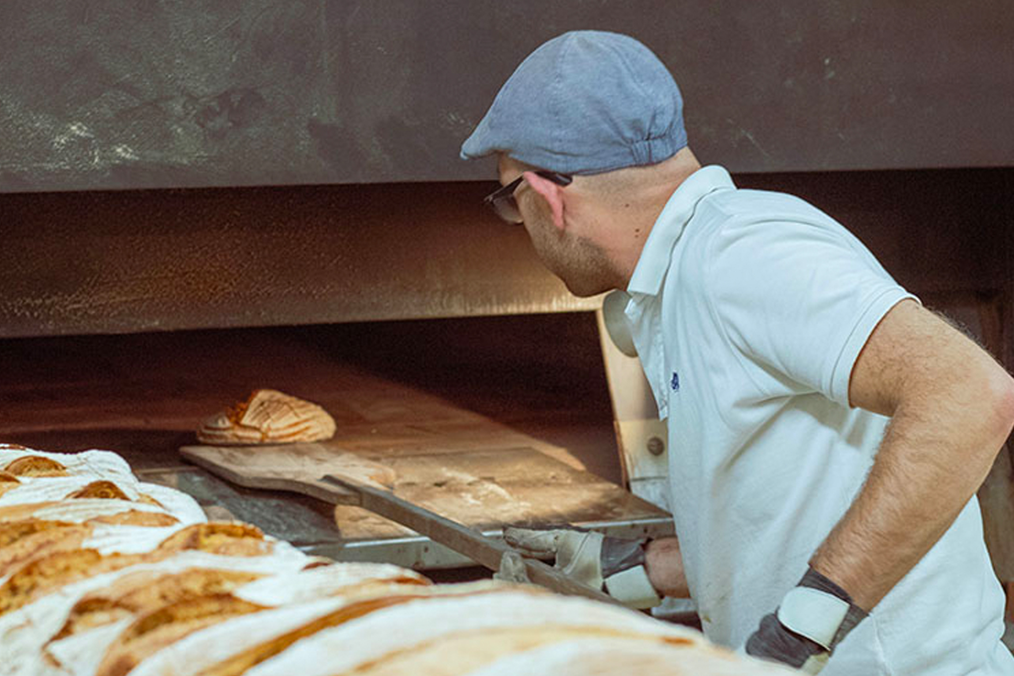 Featured image of post Artisan Bread Making Course / Our bread courses we discuss bread in a more fundamental and scientific way.