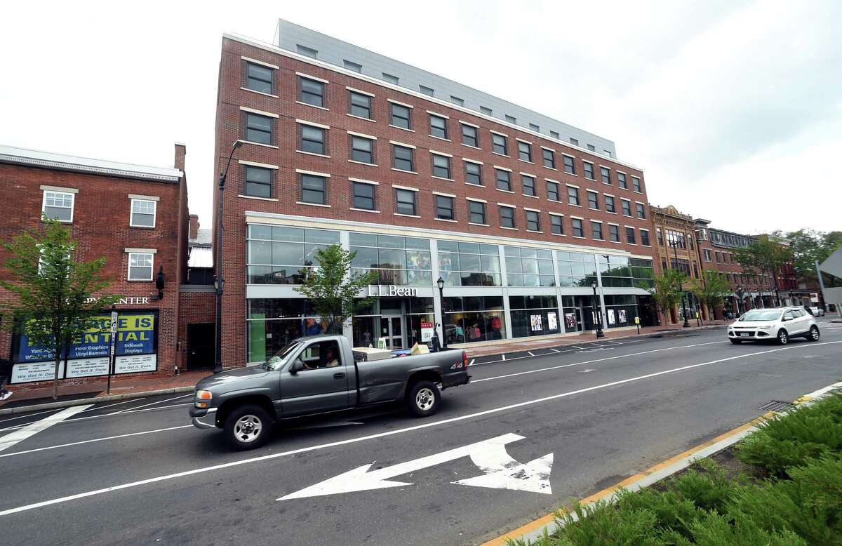 Yale grad students protest plan to monitor coronavirus in New Haven dorms