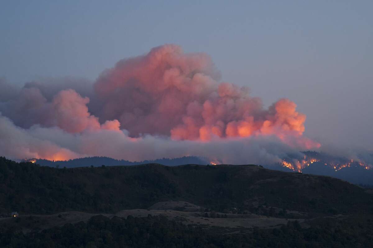 San Mateo and Santa Cruz fires threaten many mountain towns