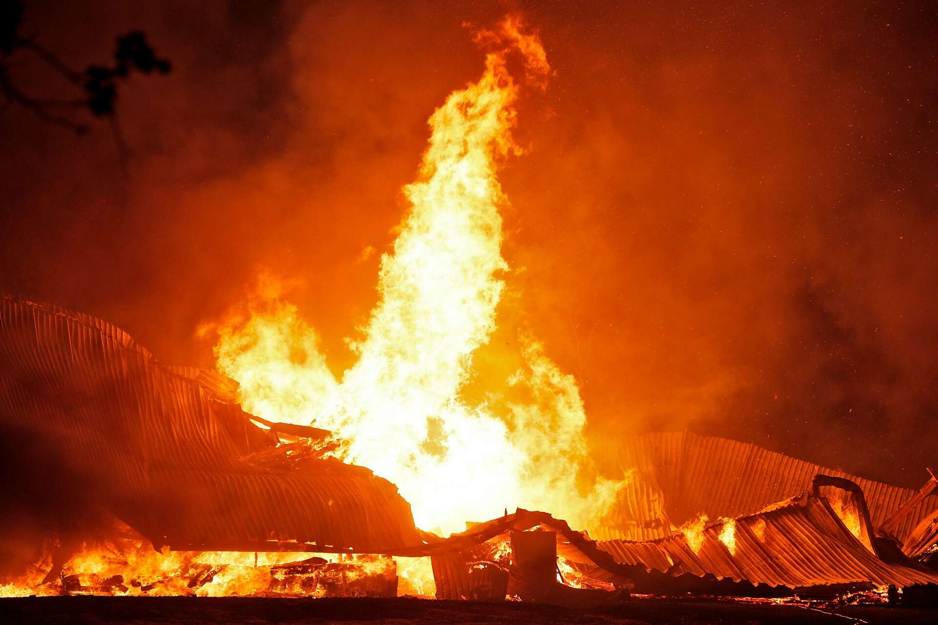 LNU? SCU? CZU? How the Lightning Complex and other California fires get  their names