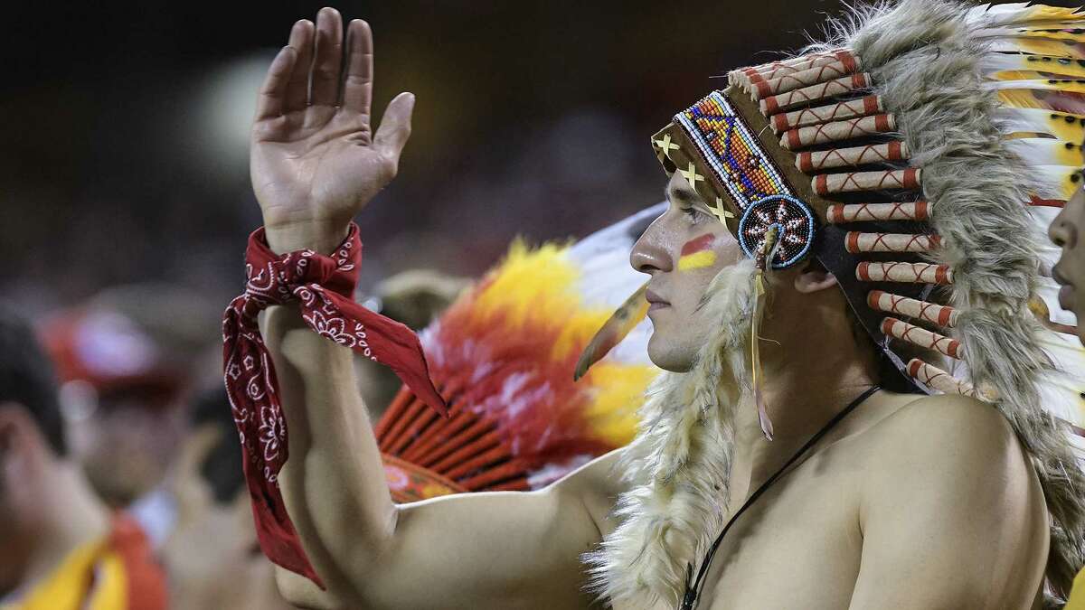Kansas City Chiefs to prohibit fans from wearing headdresses, Native
