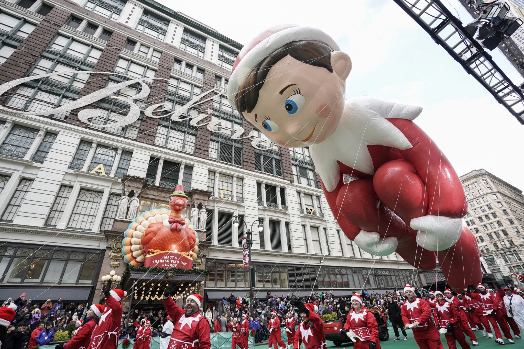 Macy's announces Thanksgiving Day Parade performers, including Dolly