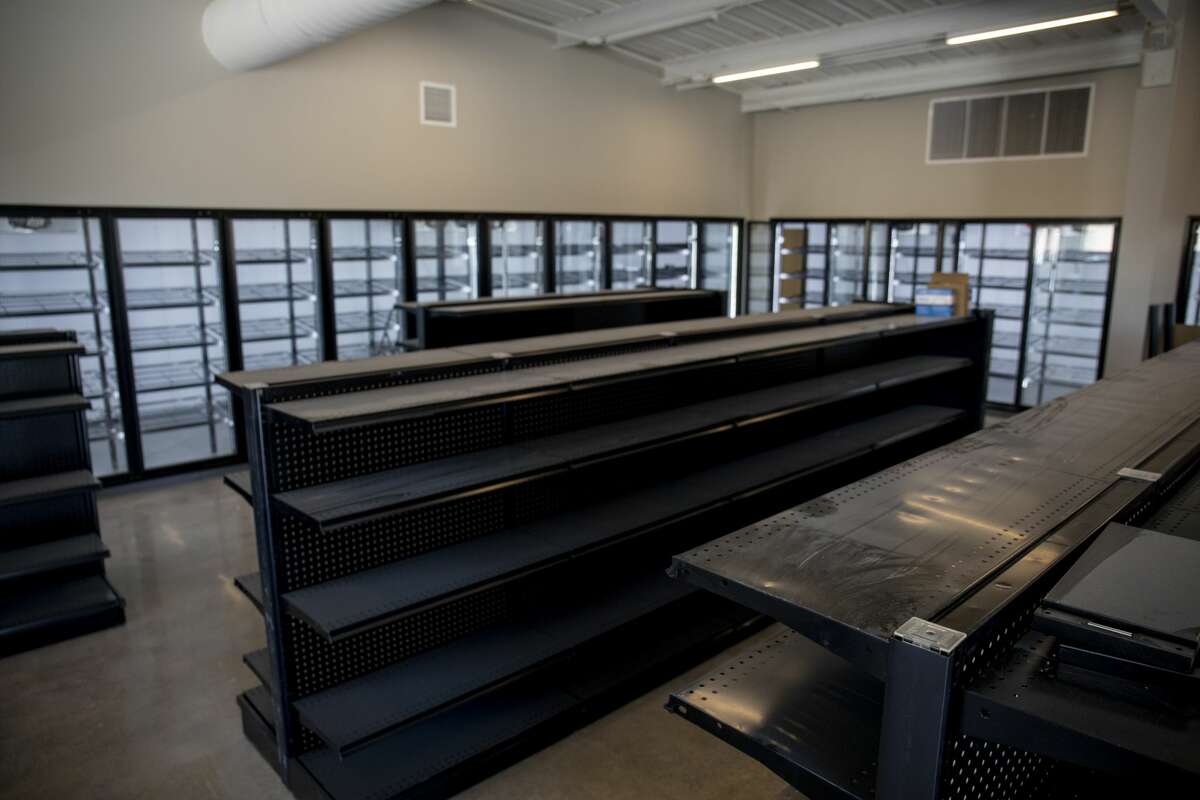 Brothers expand Tarzan and Jane Gas and Grill business