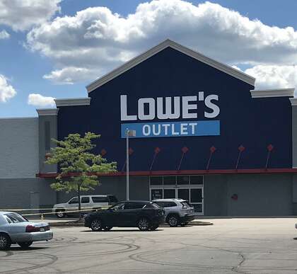 lowes outlet store near me
