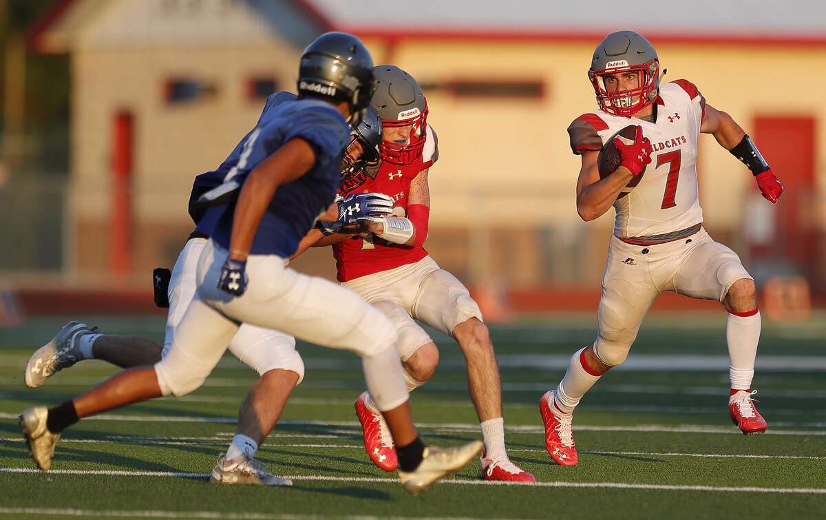 FOOTBALL Splendora ready for opener against Chapel Hill