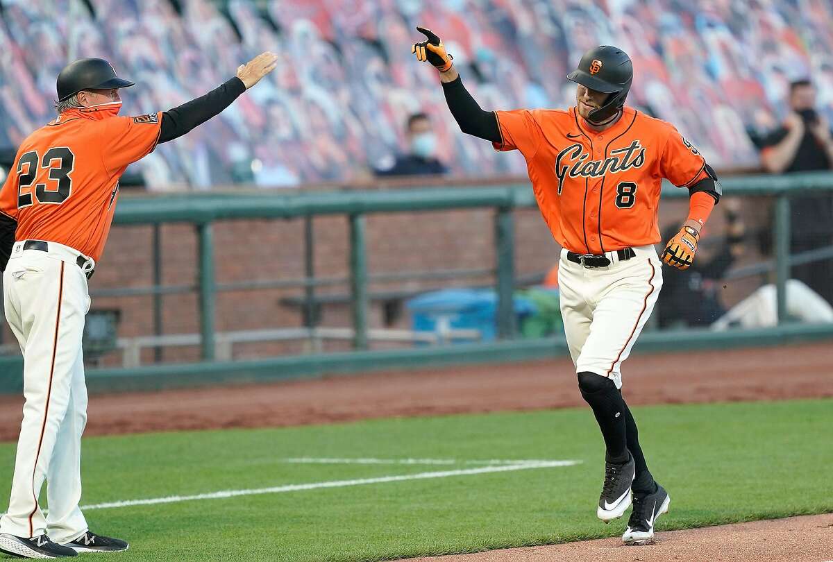 Giants cut popular Hunter Pence outfielder, leader, World Series champion