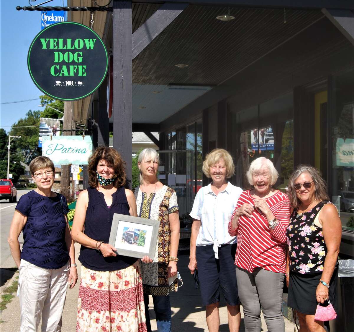 Art garden earns Civic Beautification Award for two Onekama businesses