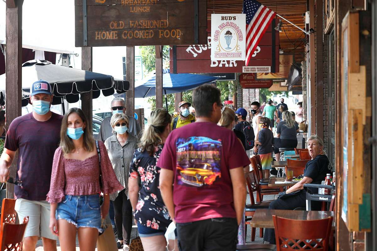 Visitors to downtown Truckee, Ca. on a weekday, Thurs. Aug. 20, 2020.