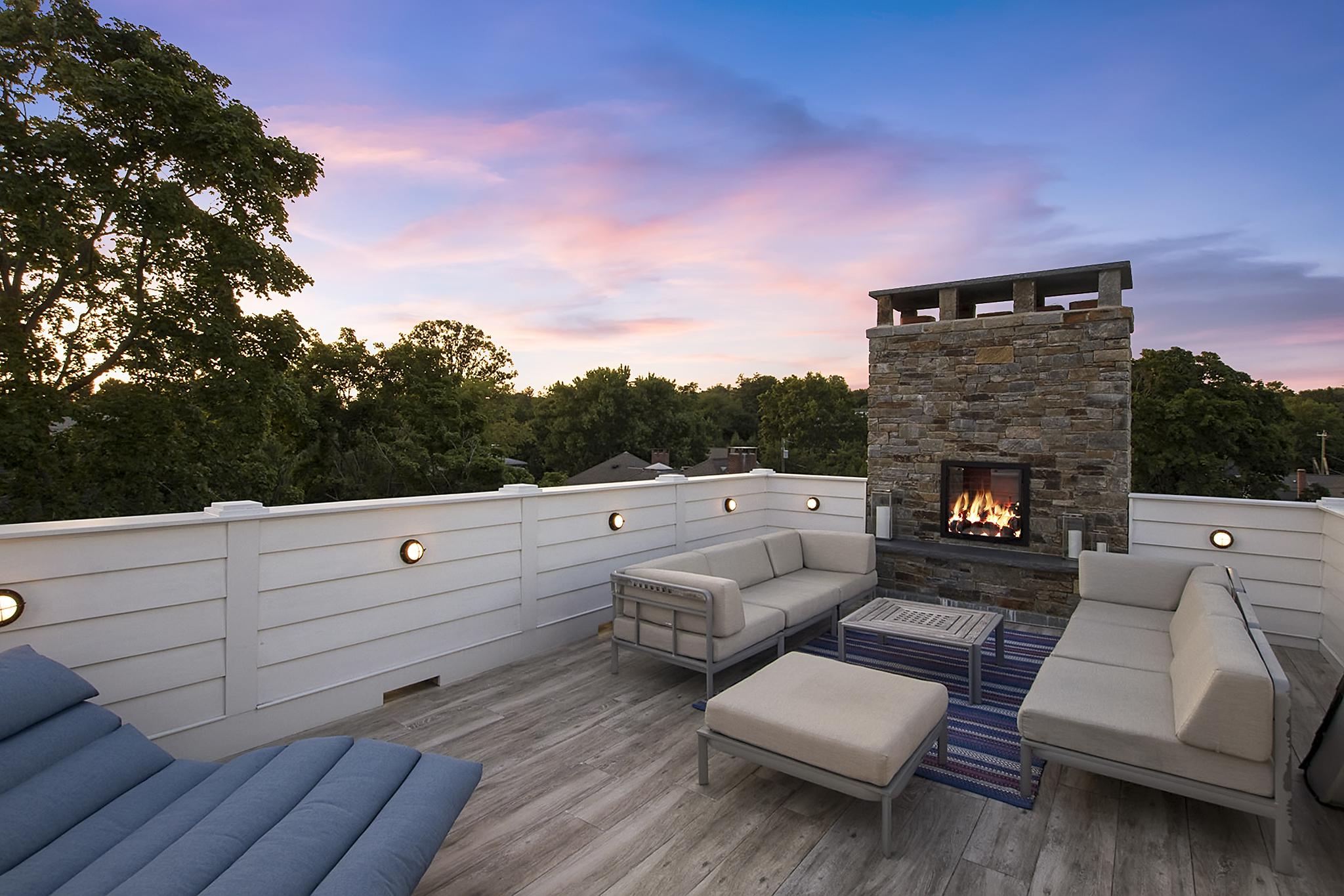 On the Market Personal rooftop patio in Westport's Compo Beach