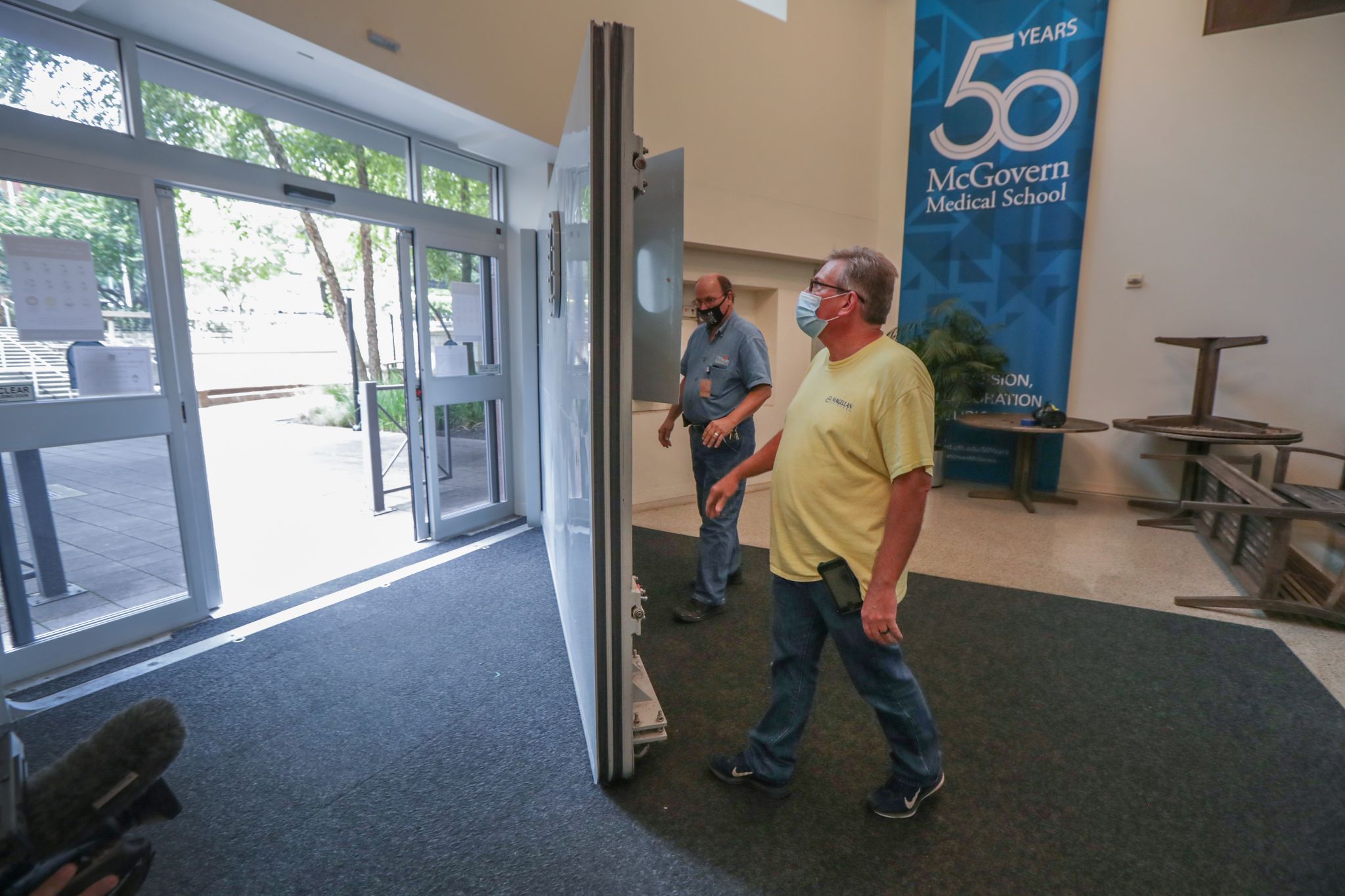 Remembering Allison, Texas Medical Center hospitals close flood gates