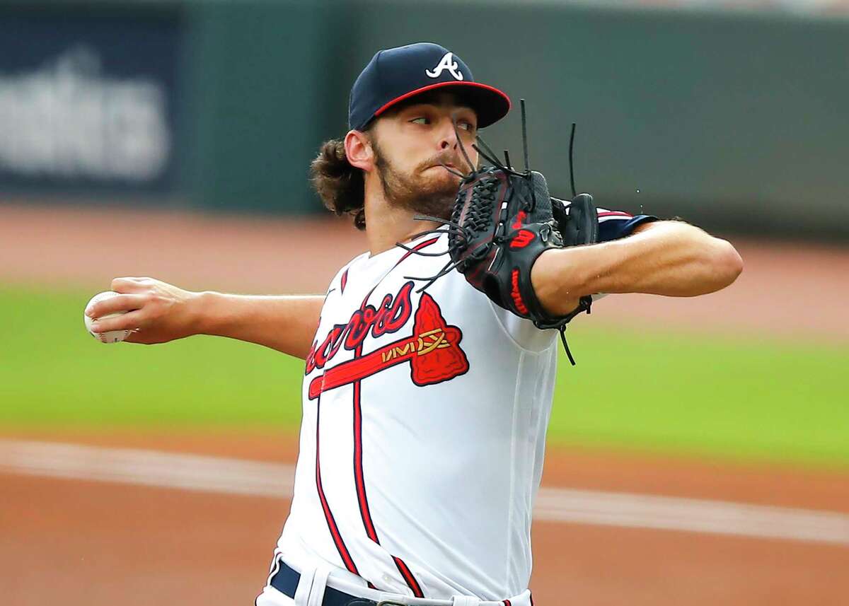 ATLANTA, GA - AUGUST 25: Ian Anderson #48 of the Atlanta Braves delivers the pitch in the first inning of game one of the MLB doubleheader against the New York Yankees at Truist Park on August 26, 2020 in Atlanta, Georgia.