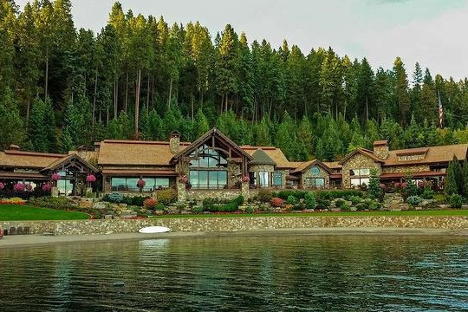 30m Lakefront Estate Takes Over As Idaho S Most Expensive Home