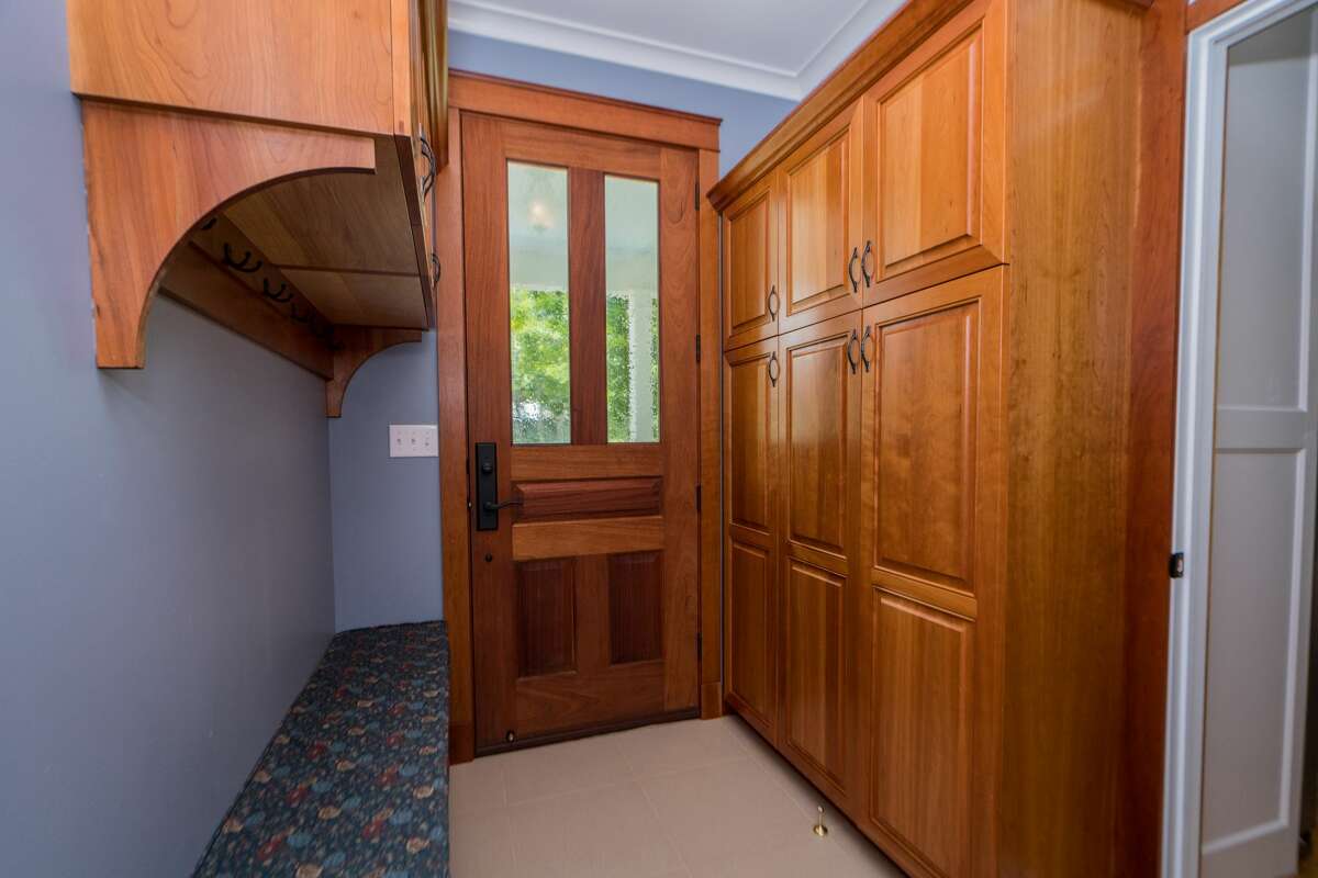 House of the Week Greek Revival in Wilton