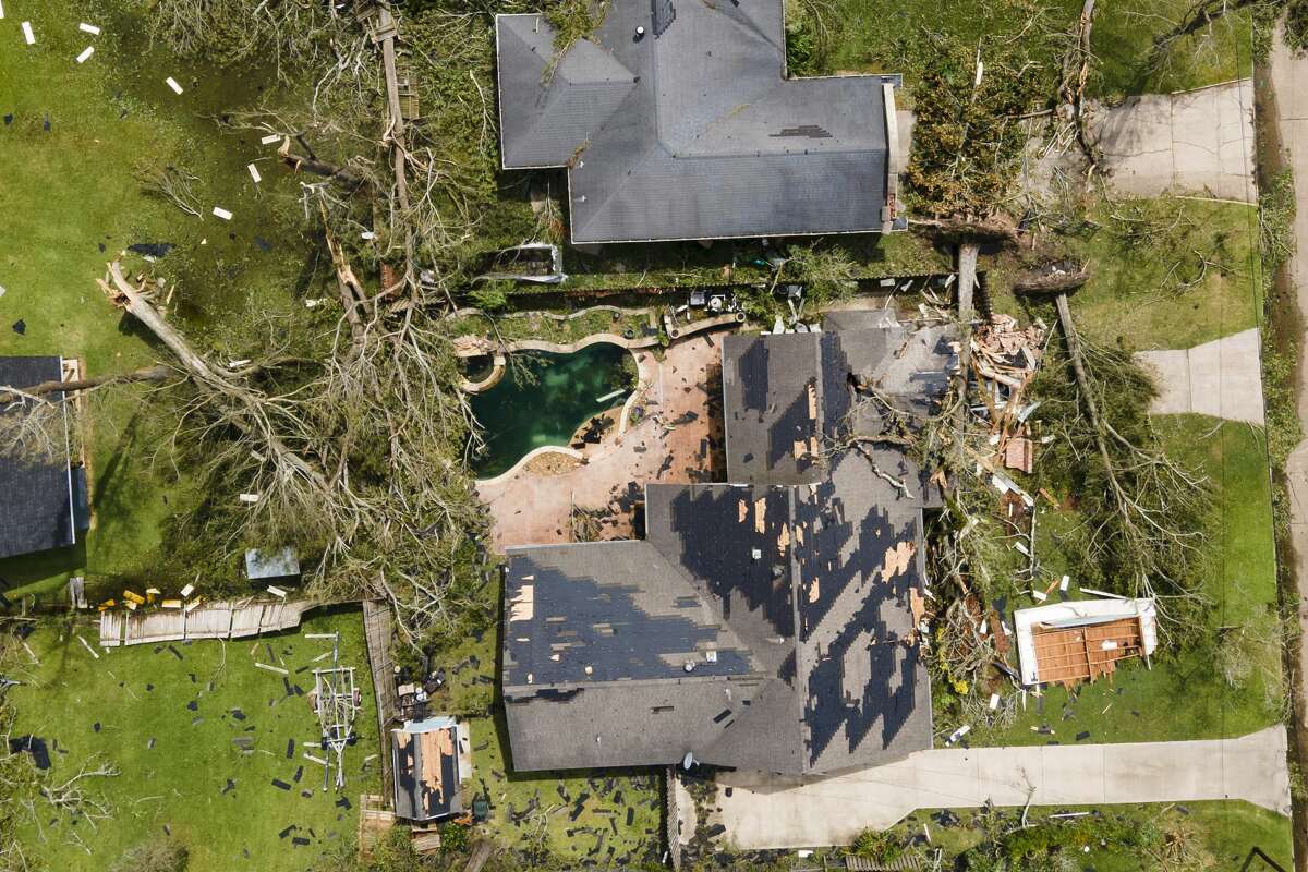 Aerial photos show Lake Charles area in aftermath of Hurricane Laura