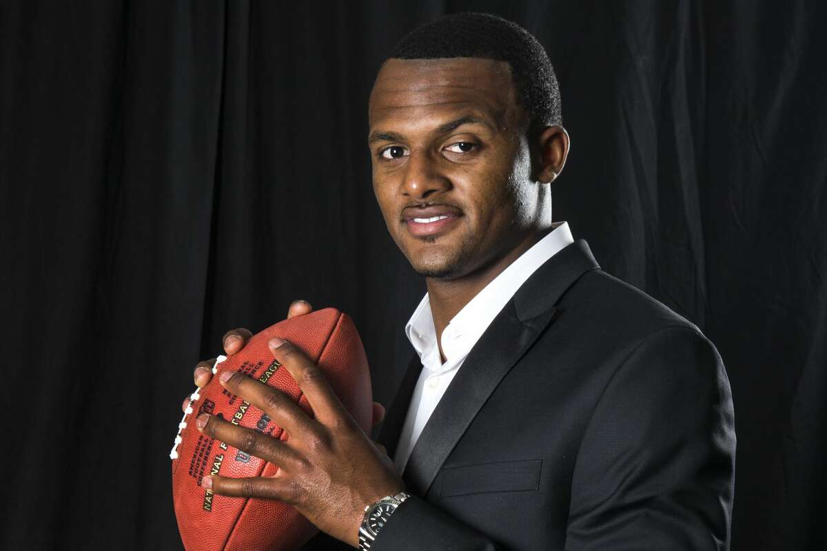 Rookie Texans QB Deshaun Watson Donated His First Game Check To