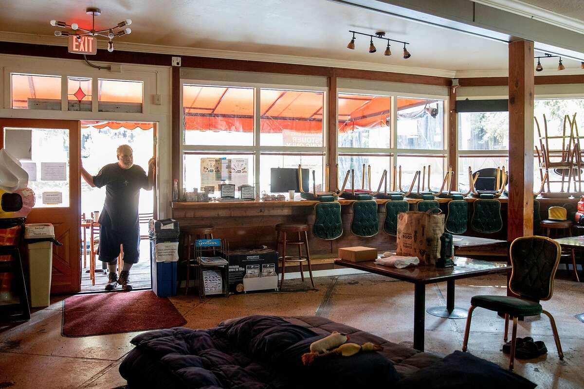 ‘This is just catastrophic’ Families evacuated from Santa Cruz