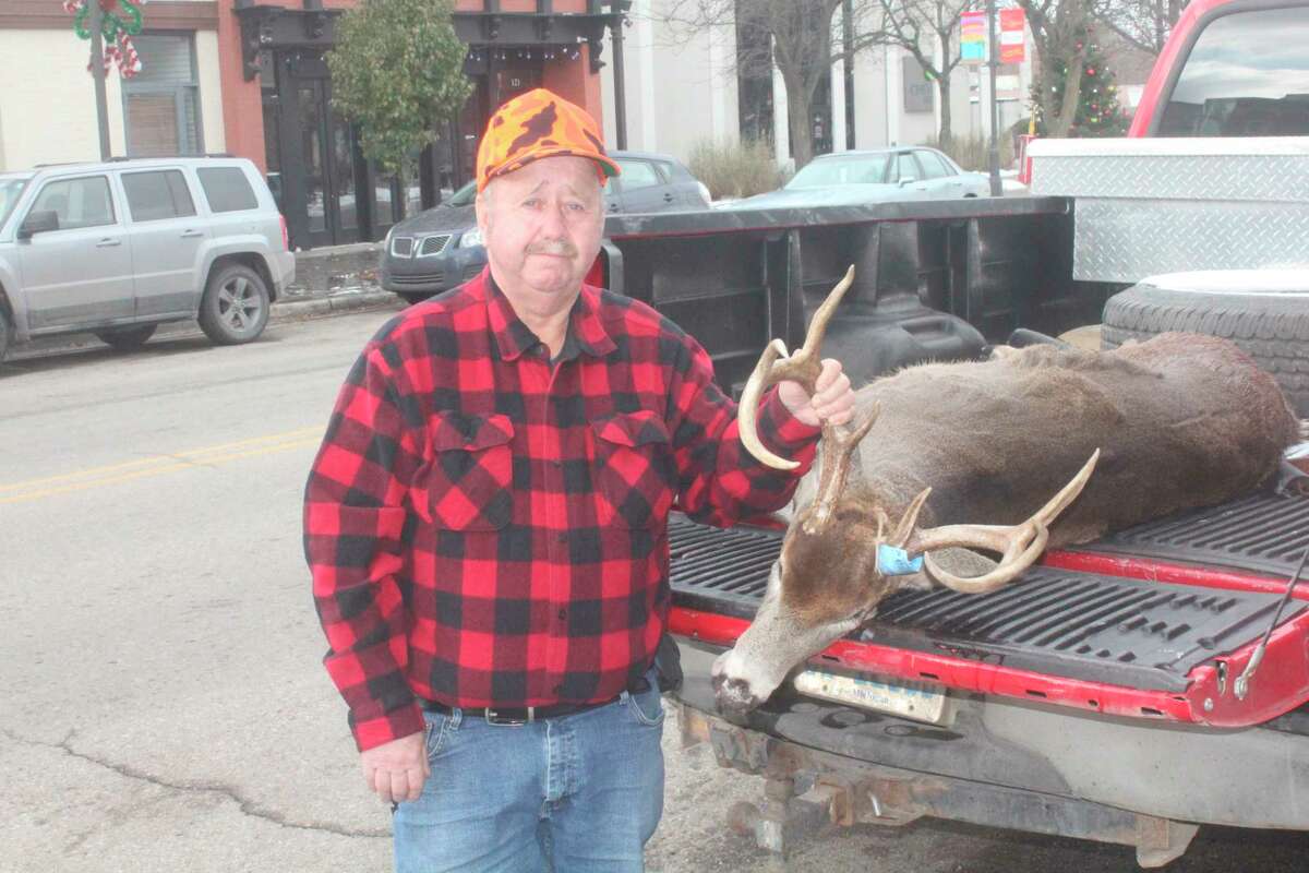 Bob Parker, of Stanwood shot this 8-pointer on Nov. 15, 2019, in the Stanwood area. (Pioneer photo file)