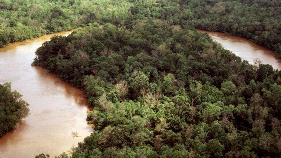 When Hurricane Laura hit the Texas-Louisiana border last week, the water and wind caused something strange to occur— the Neches River started flowing backwards. Photo: Courtesy- USGS