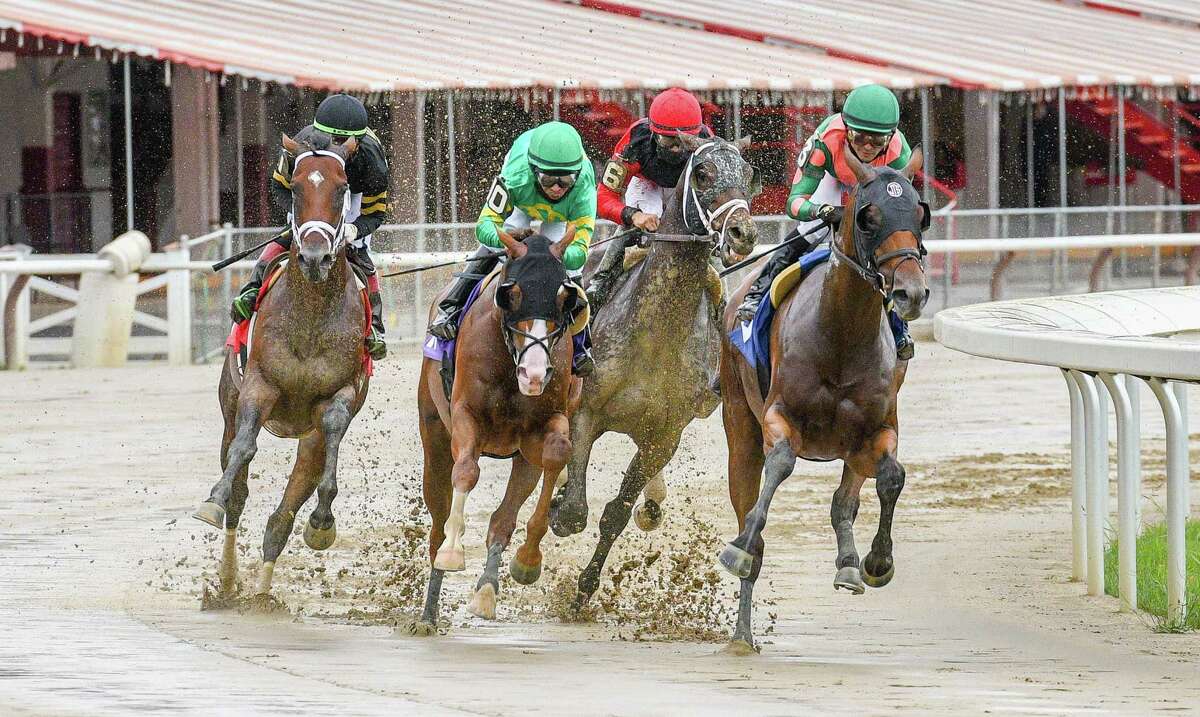 Horses enter the first turn of the seventh race on Wednesday, Sept. 2, 2020, at Saratoga Race Course in Saratoga Springs, N.Y. (Mike Kane/Special to the Times Union)