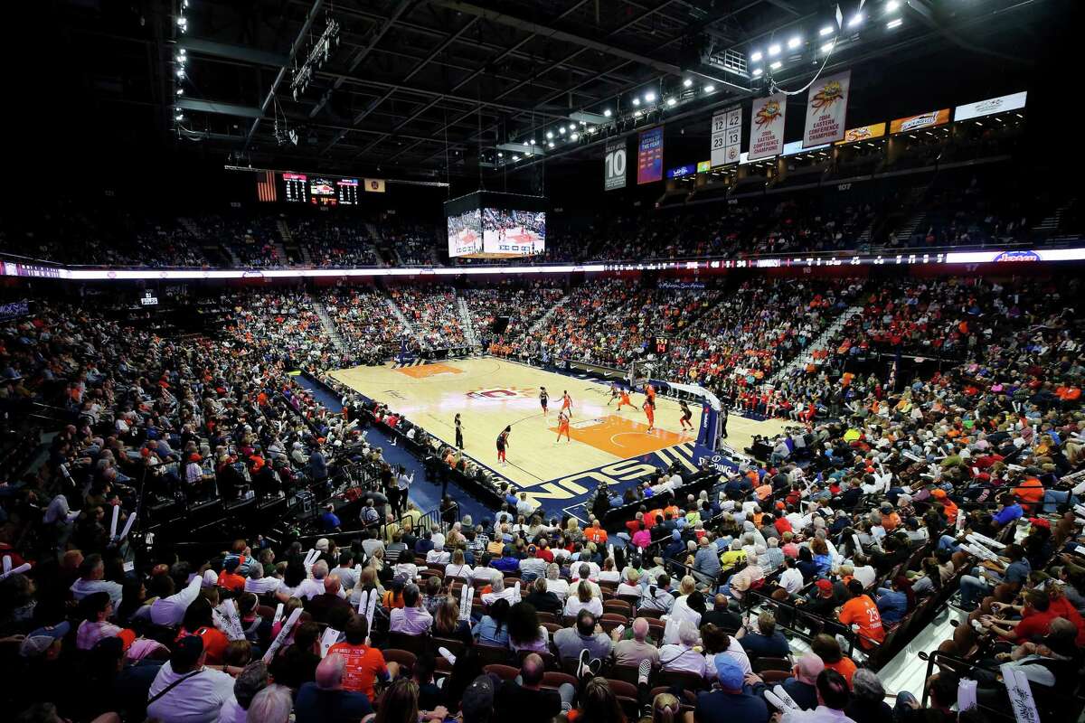 Connecticut Sun to allow limited attendance to begin WNBA season