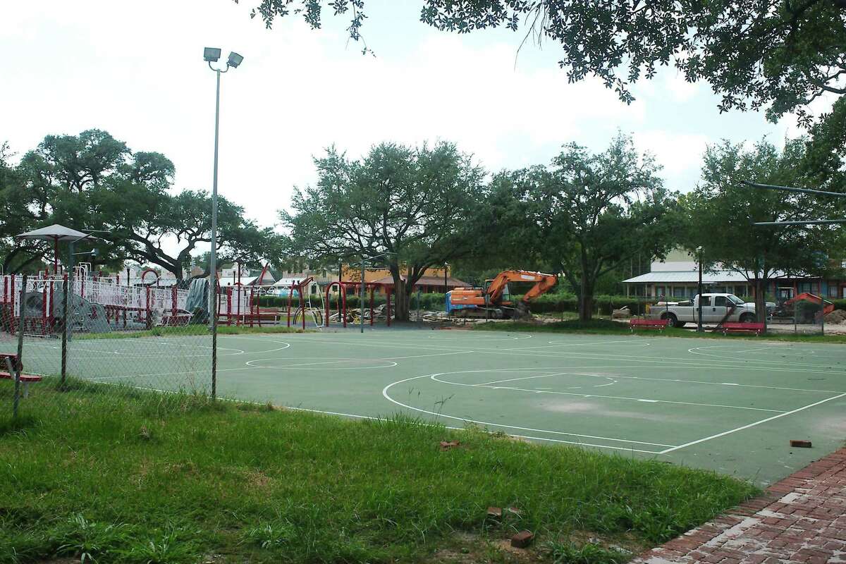Longtime League City resident Dr. Lynn Davis Davis spearheaded a successful drive to have the basketball court at League Park in League City named The Lenox Family Court.