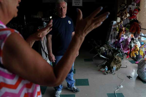 Trash, gas leaks and coronavirus: A Louisiana city begins Hurricane Laura recovery ...