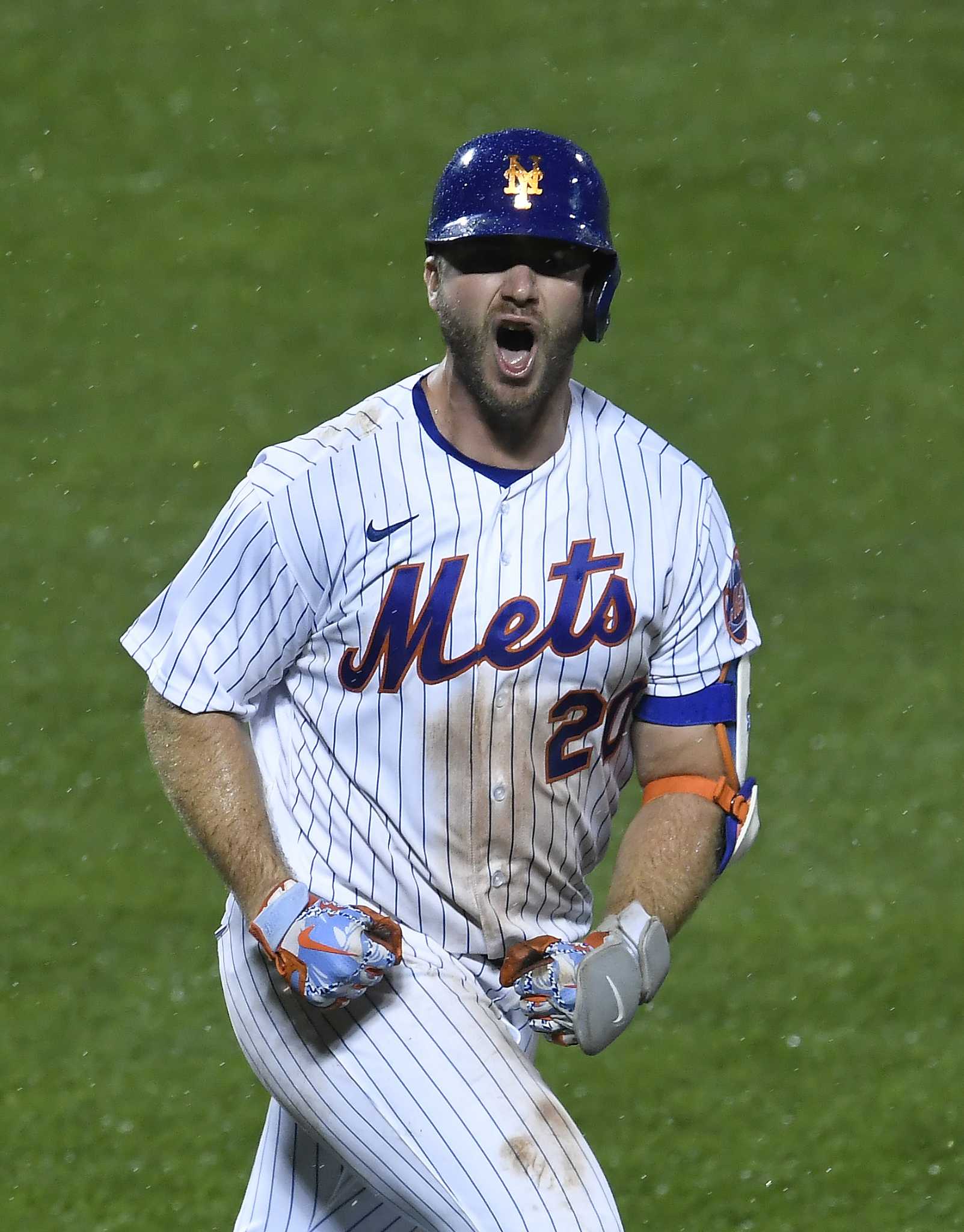 Pete Alonso Blasts Mets Past Yankees in Subway Series Game 1