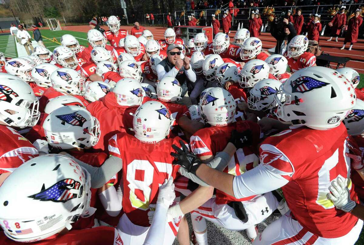 Thanksgiving Day football seniors final game