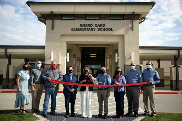 Tomball ISD holds ribbon-cutting ceremony for elementary school and ...