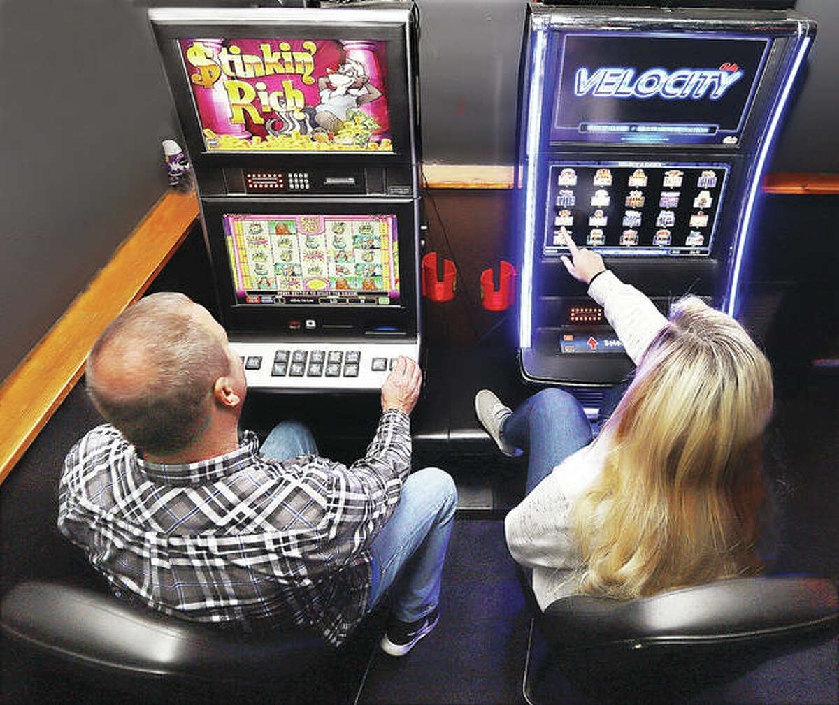 Slot machines are available inside Bubby and Sissy’s bar on Belle Street in Alton. The bar has offered video slots for some time and also offers poker and keno and a pool table. The bar is closed on Mondays, but is open 3 p.m. until midnight on Tuesday through Thursday, until 2 a.m. on Fridays and Saturdays and noon until midnight on Sundays. For more information, visit their Facebook. (File photo)