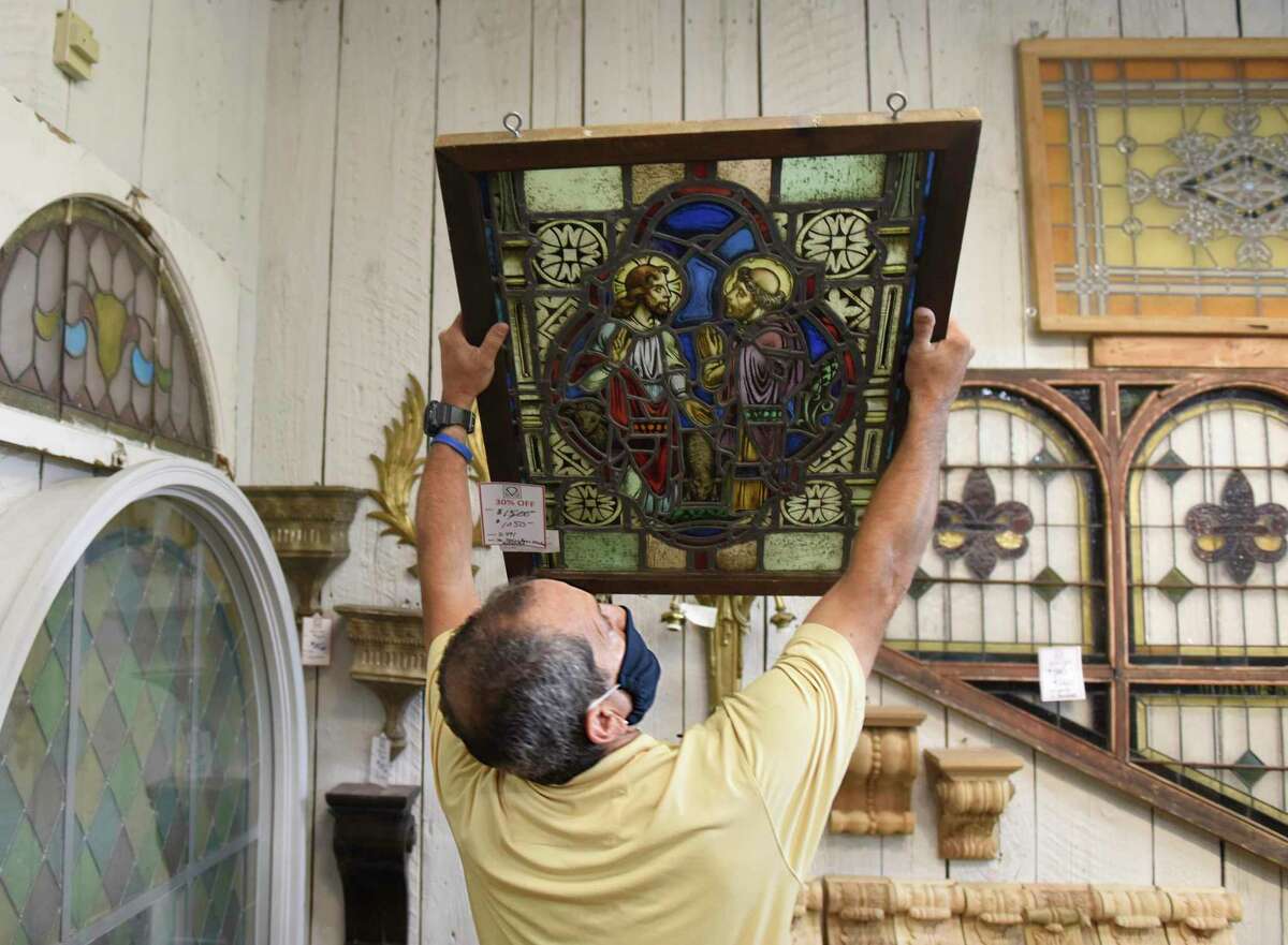 ‘Hard to say goodbye’ Stamford’s United House Wrecking prepares to close after nearly 70 years