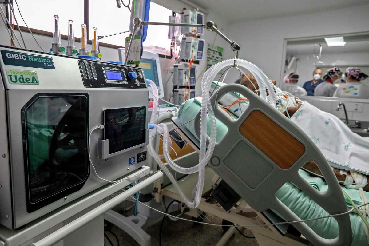 An emergency ventilator is tested on a person in the ICU at San Vicente Fundacion Hospital in Medellin, Colombia on Aug. 13. Laredo doctors are treating ventilators as a last resort for COVID-19 patients due to the complications they can cause as 43% of the virus-related deaths for the city in August were patients on ventilators.