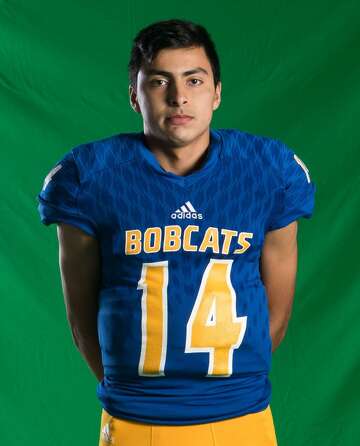 Versatile Comfort Qb Oscar Falcon Offers A Calming Presence Expressnews Com