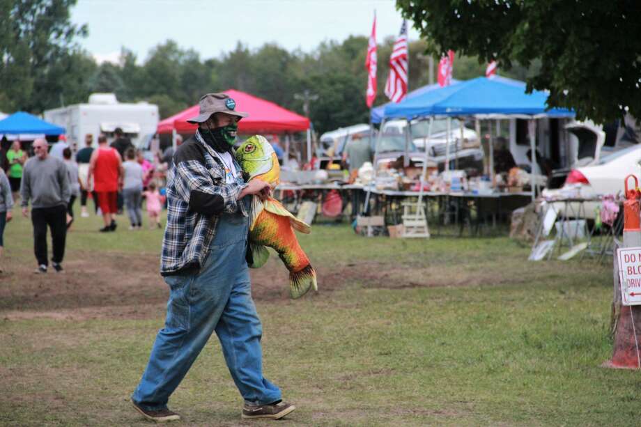 Morley Market draws large crowd Big Rapids Pioneer