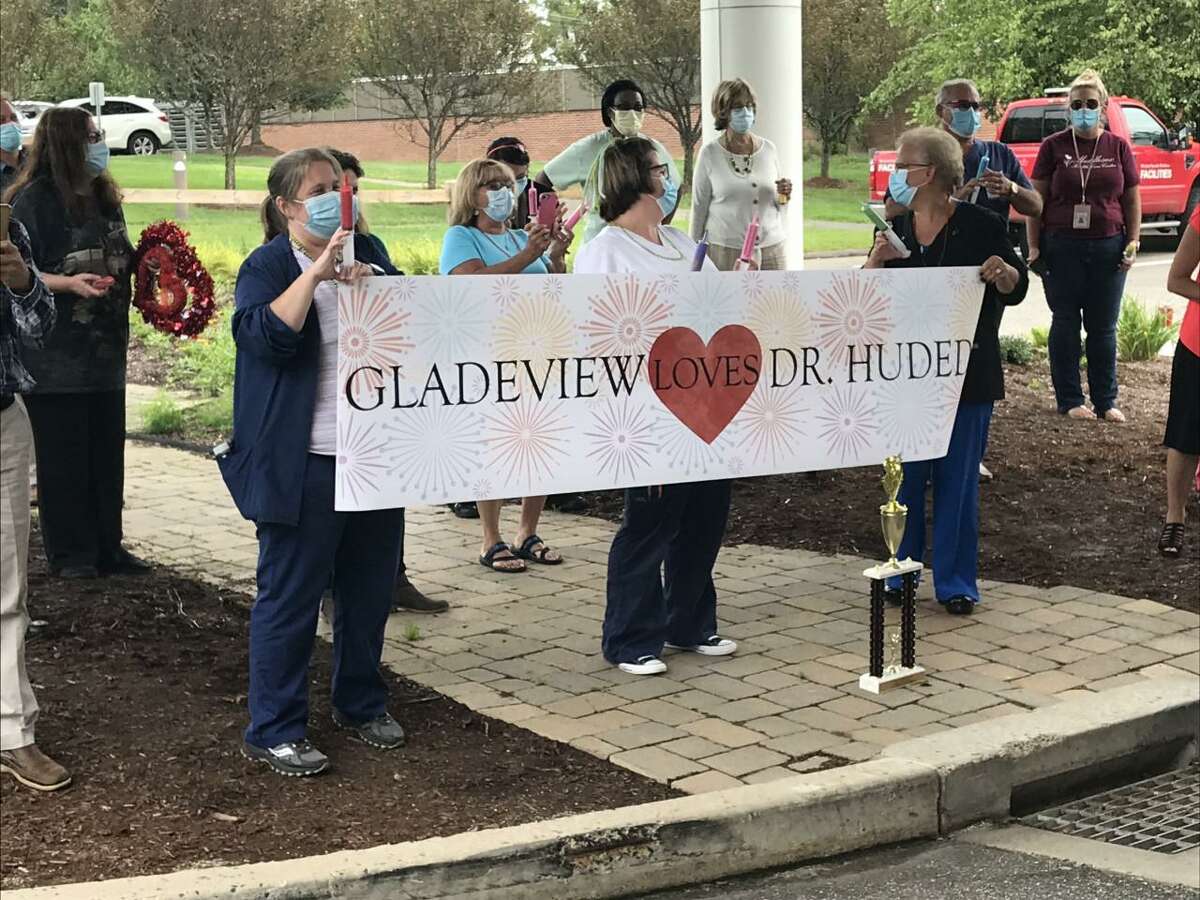 In a CT hospital, his family said goodbye. Now they're saying