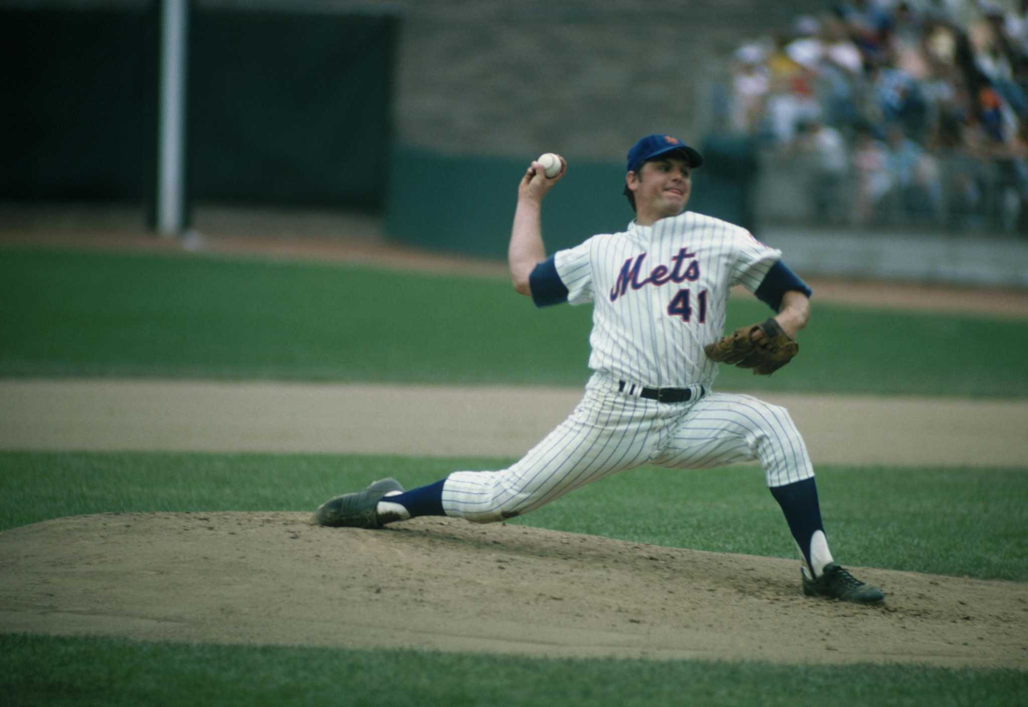 Men's New York Mets #41 Tom Seaver Authentic White/Blue Strip