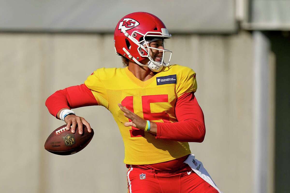 Texans at Chiefs: Houston Chronicle's staff predictions