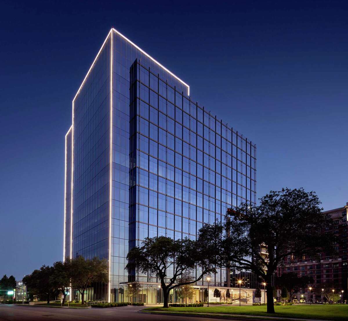 Stonelake Capital Partners completed the 200 Park Place building at 4200 Westheimer within the Park Place | River Oaks development.