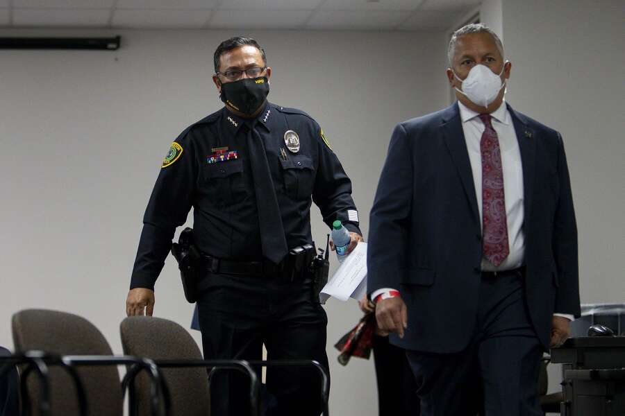 Video Nicolas Chavez fatal shooting by Houston police on April 21