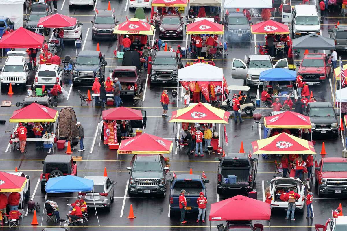 What tailgating looked like at TexansChiefs opener