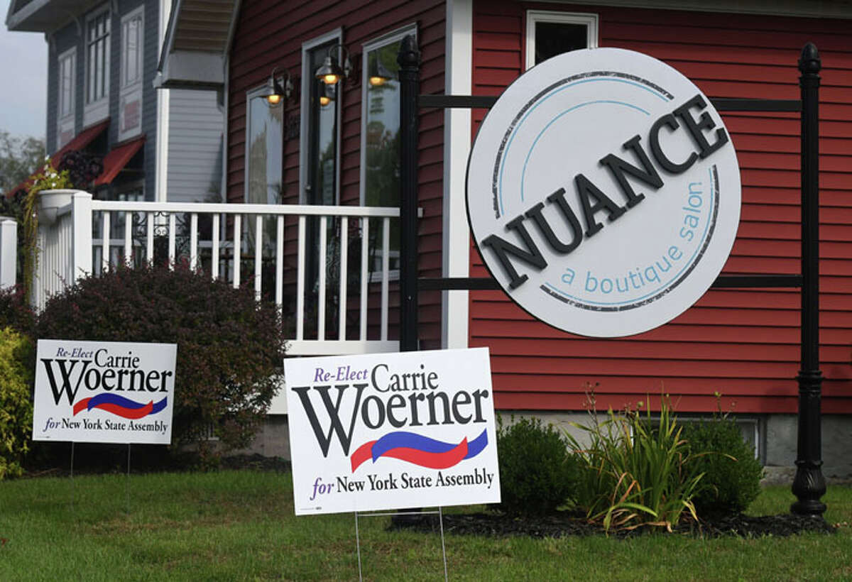 Family ties color 'shampoo assistant' debate