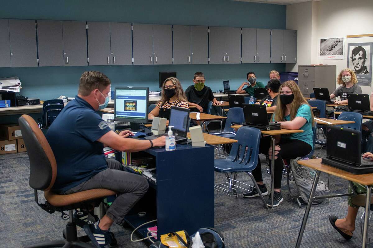 Klein ISD students go back to school with social distancing protocols during the pandemic. Two Texas school districts canceled their remote-learning options entirely after students struggled to turn in work. Students in Louise and Roosevelt ISDs must either return to their campuses for face-to-face instruction or leave their school districts.