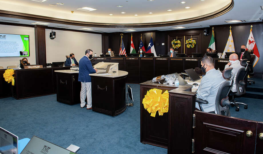 Laredo City Council sets dates for runoff elections Laredo Morning Times