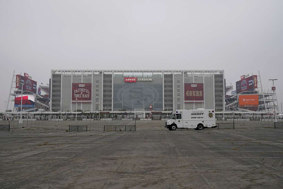 49ers fans ready to fill Levi's but not allowed