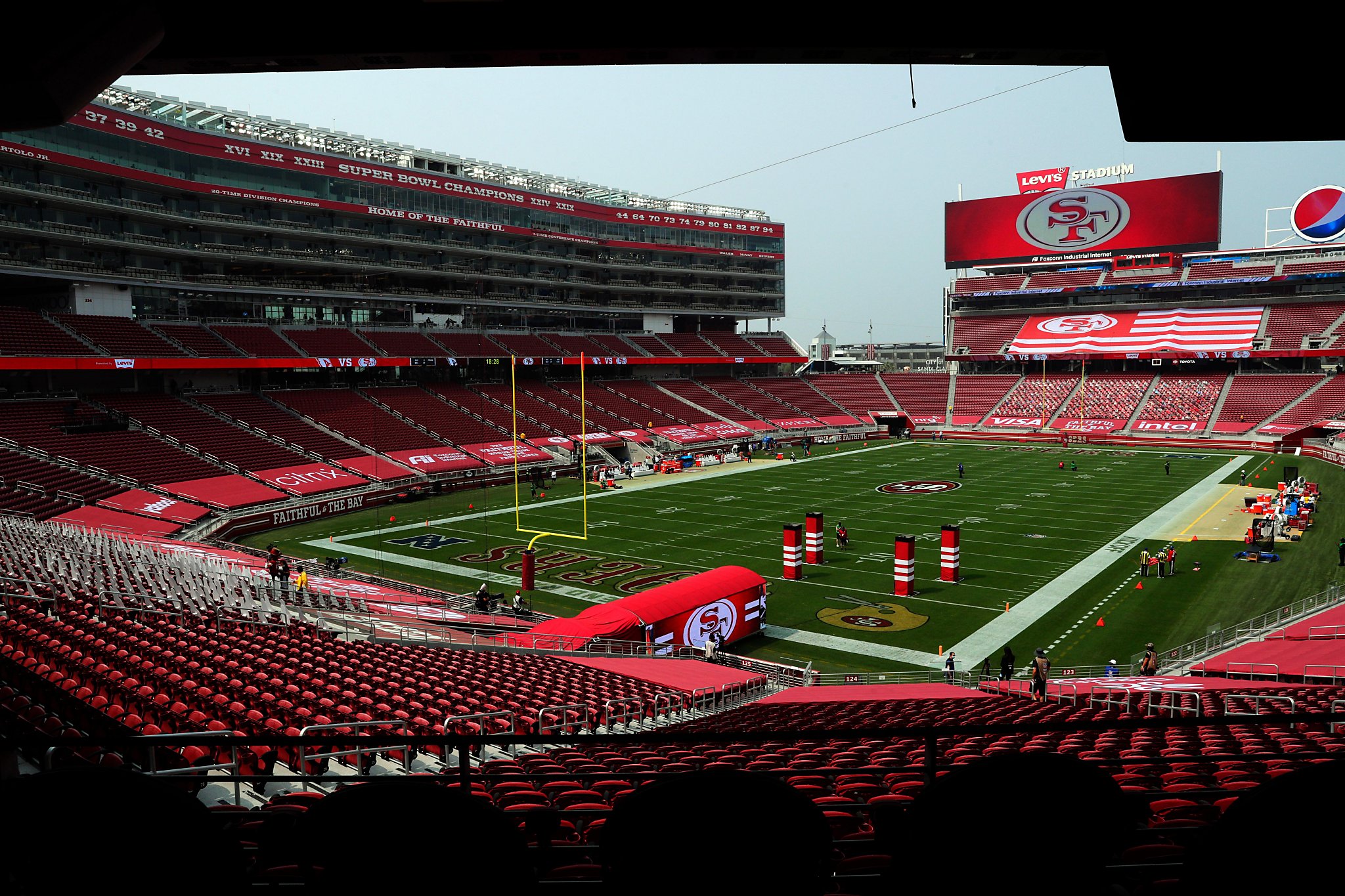 San Francisco 49ers seek a temporary home stadium after Santa Clara County  bans all contact sports due to COVID-19 