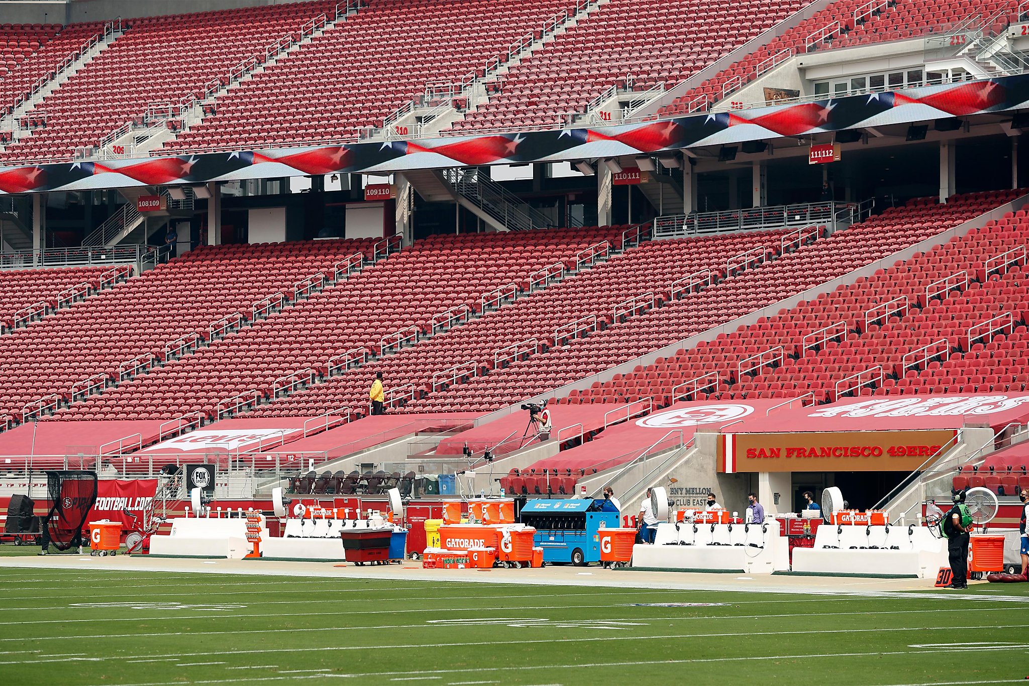 49ers' Levi's Stadium will be transformed into California's largest  vaccination site