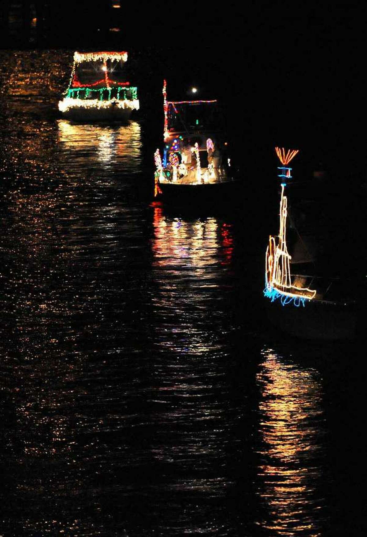 New Fairfield boat parade on Candlewood Lake canceled due to COVID19