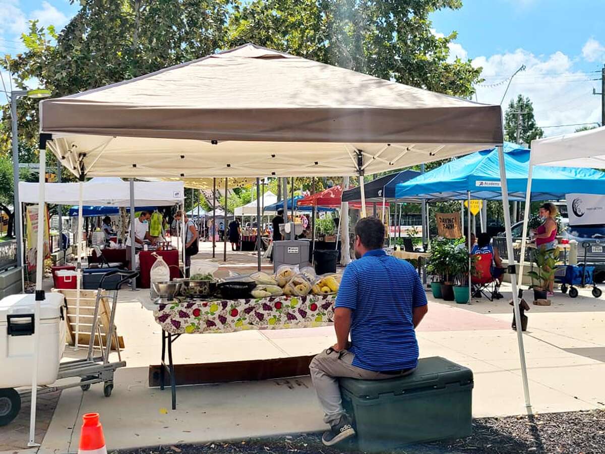 East End Farmers Market reopens at Navigation Esplanade